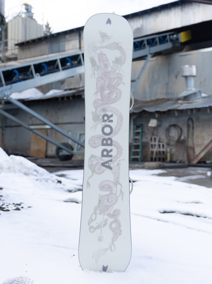 Cadence Snowboard