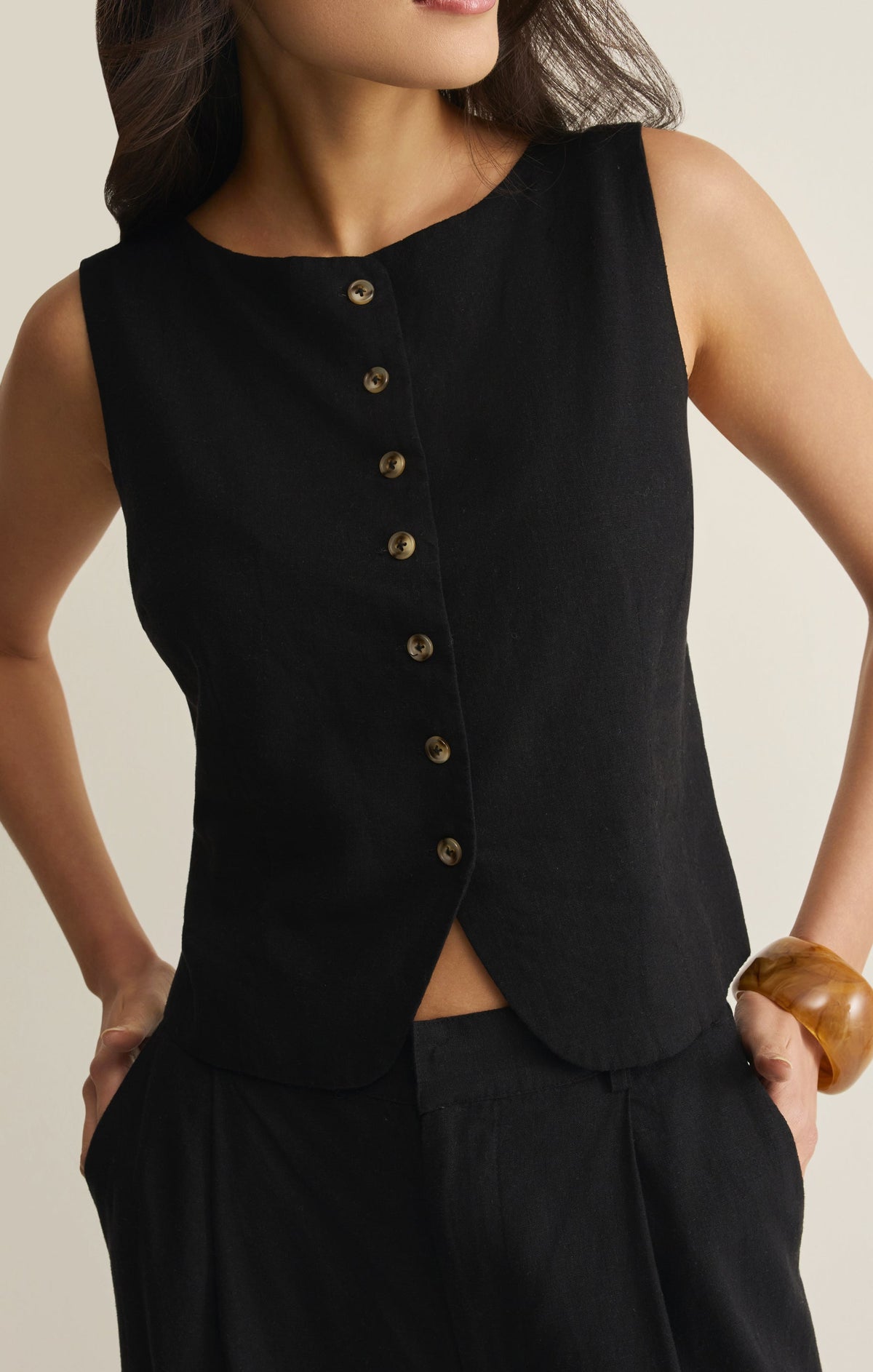 Roman Linen Vest