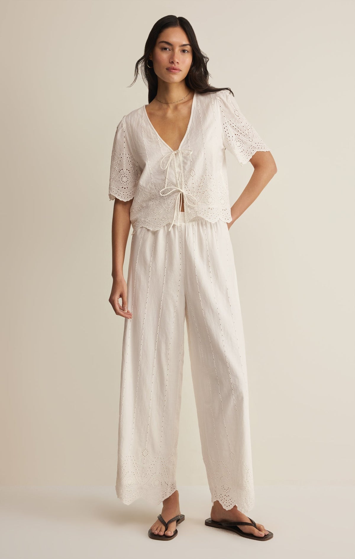 Sea Esta Embroidered Pant