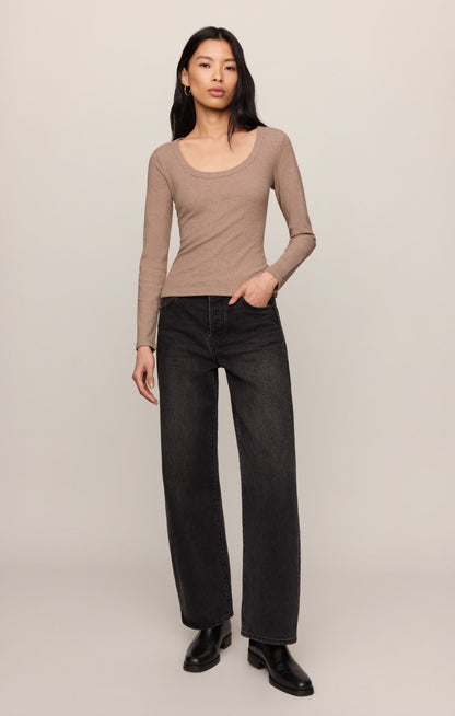 Greyson Scoop Long Sleeve Tee